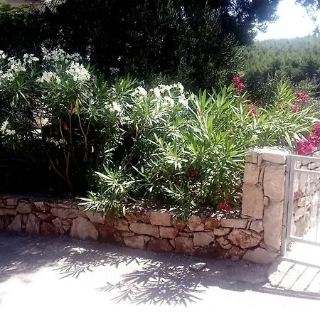 Hvar Melody, Island Hvar, Rosohotnica Bay